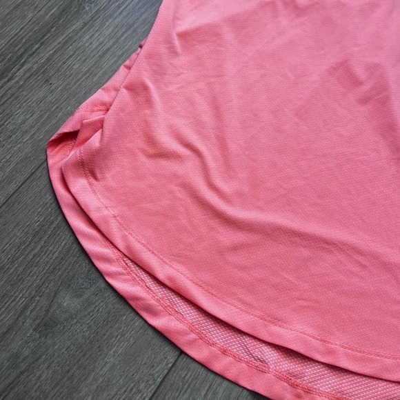 Old Navy Tank Top Size Small - Picture 4 of 8